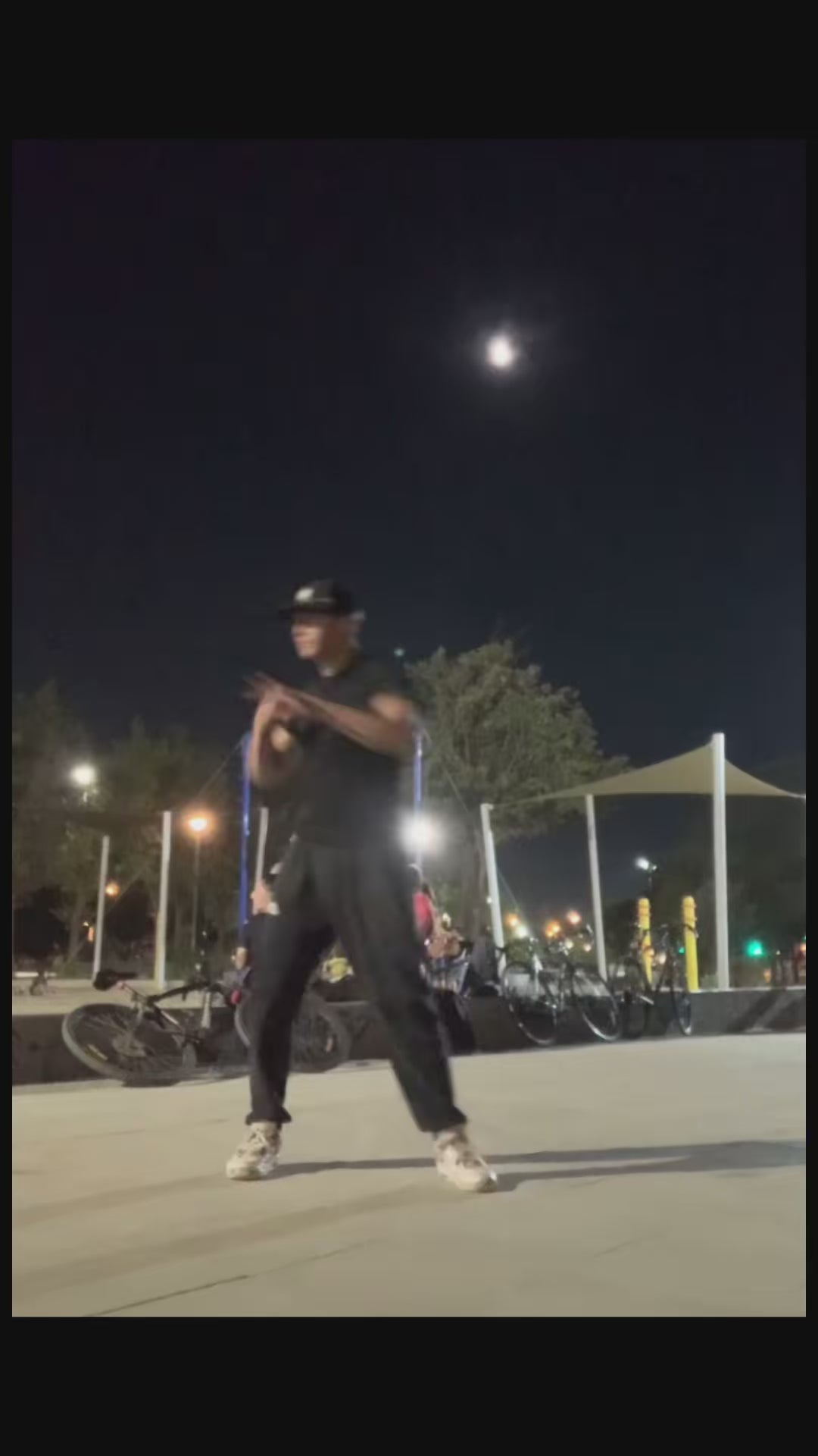 Head-Mounted Reflex Boxing Trainer