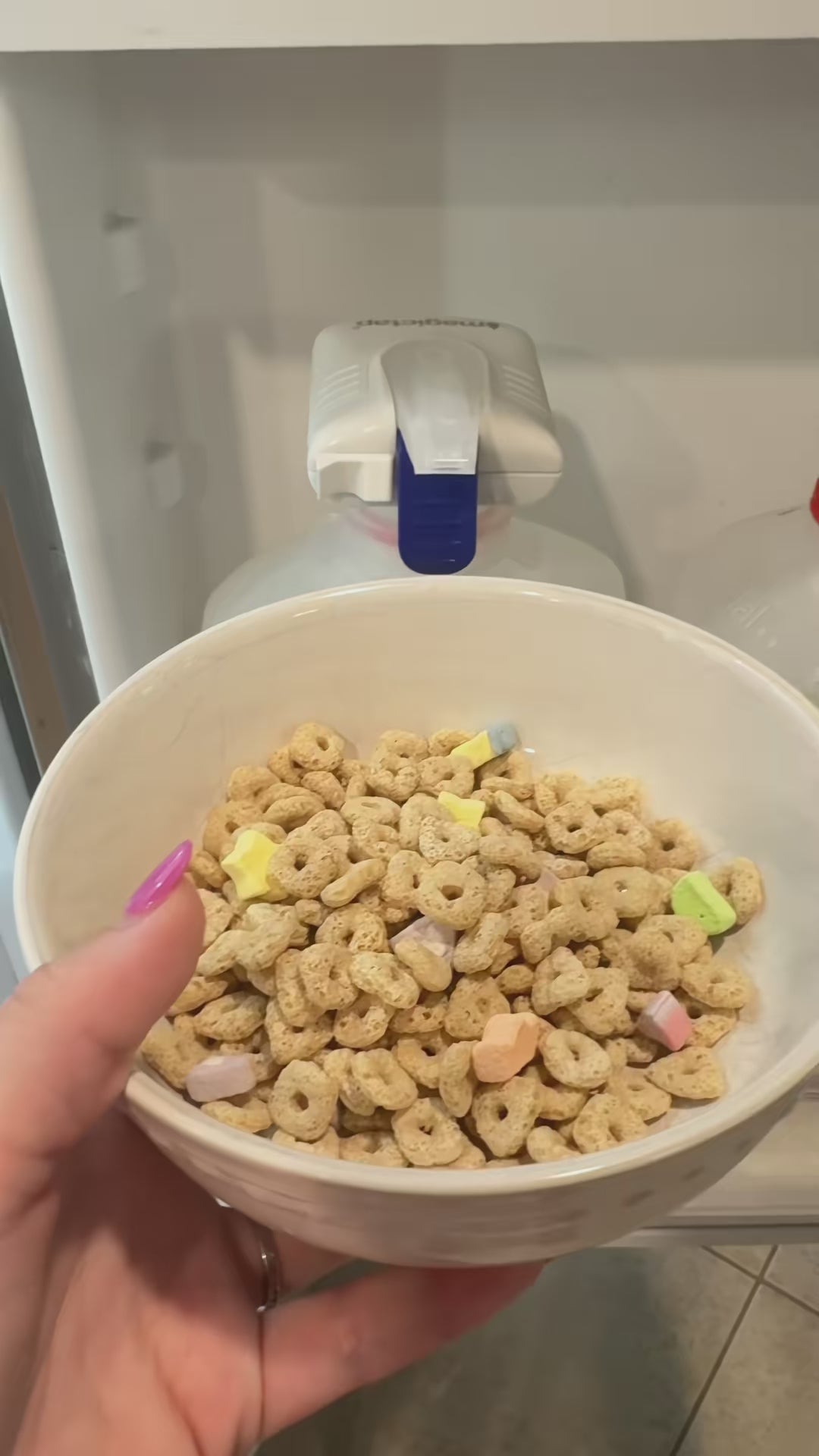 Hands-Free Milk Dispenser